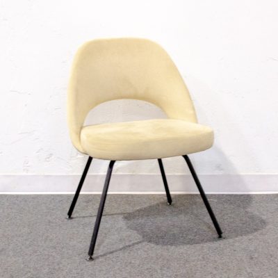 Knoll Saarinen Executive Guest Chair - 23409