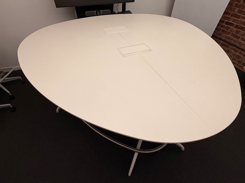 Exclave Guitar Pick Table - 30311 - Image 3