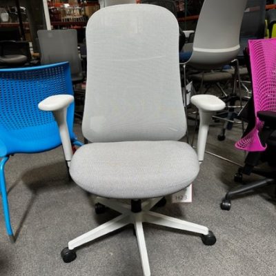 Herman Miller Lino Chair - 22048 - Image 2
