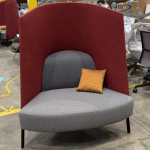 Lounge Chair with Surround - 28724